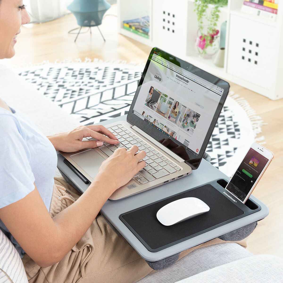 Mesa Portátil para Laptop con Cojín Extragrande (InnovaGoods)